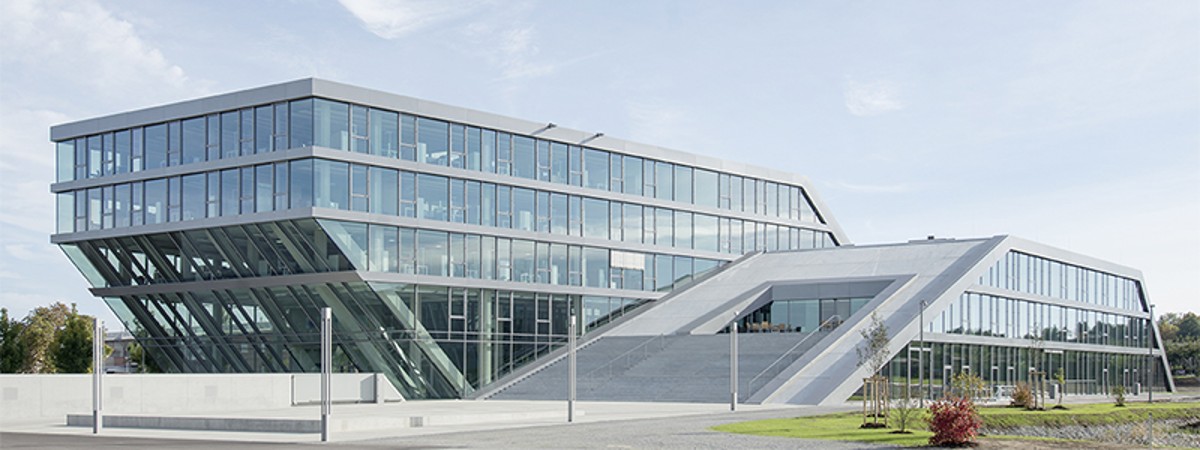 The administrative building of HAHN+KOLB.